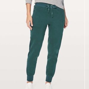 Lululemon Get Going Jogger *28.5" in Submarine